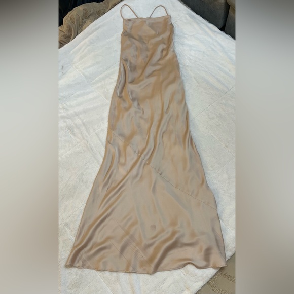 🥂 Show Me Your Mumu Tuscany Maxi Slip Dress - Picture 11 of 11